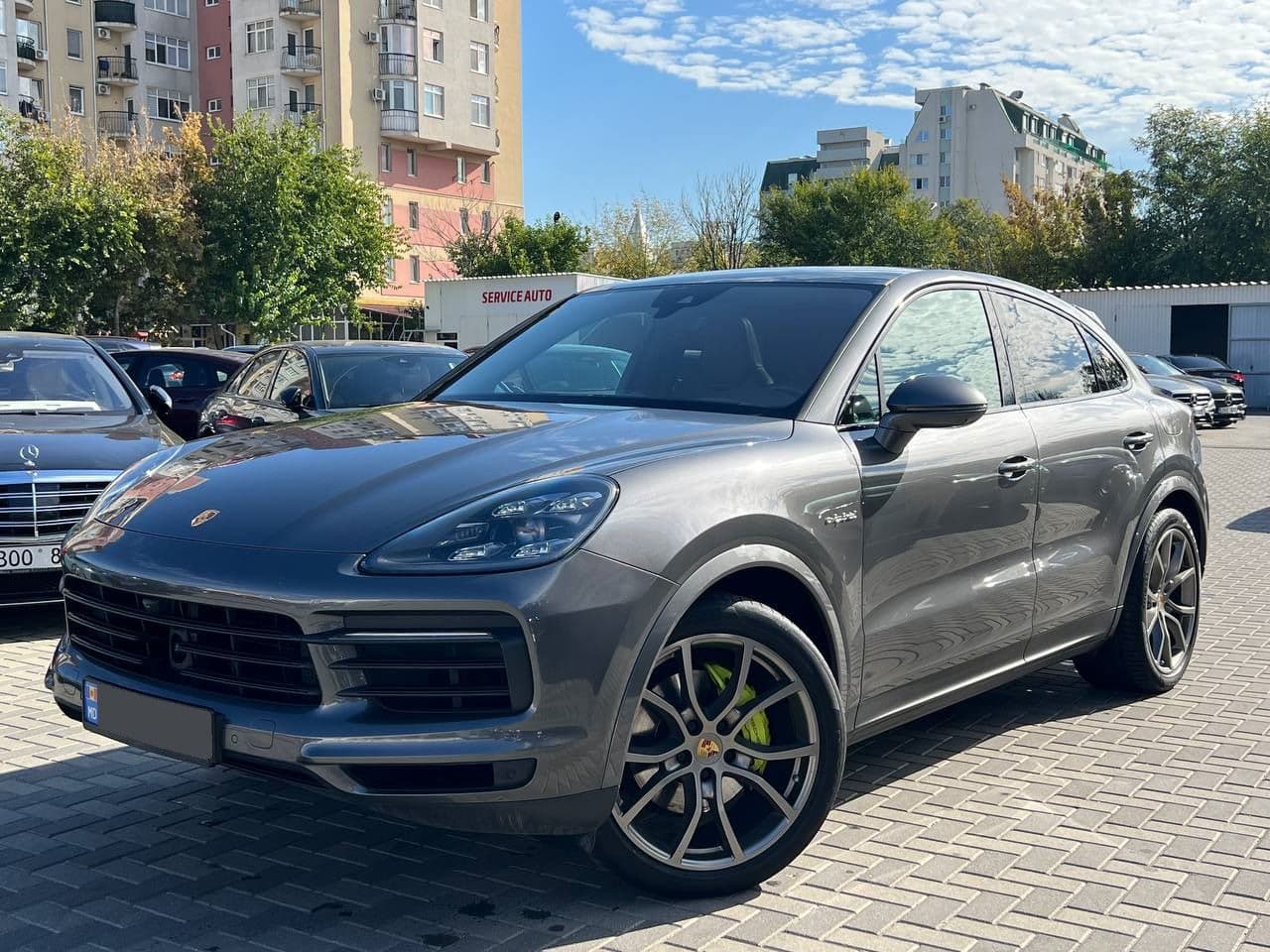Porsche Cayenne E-Hybrid Coupe