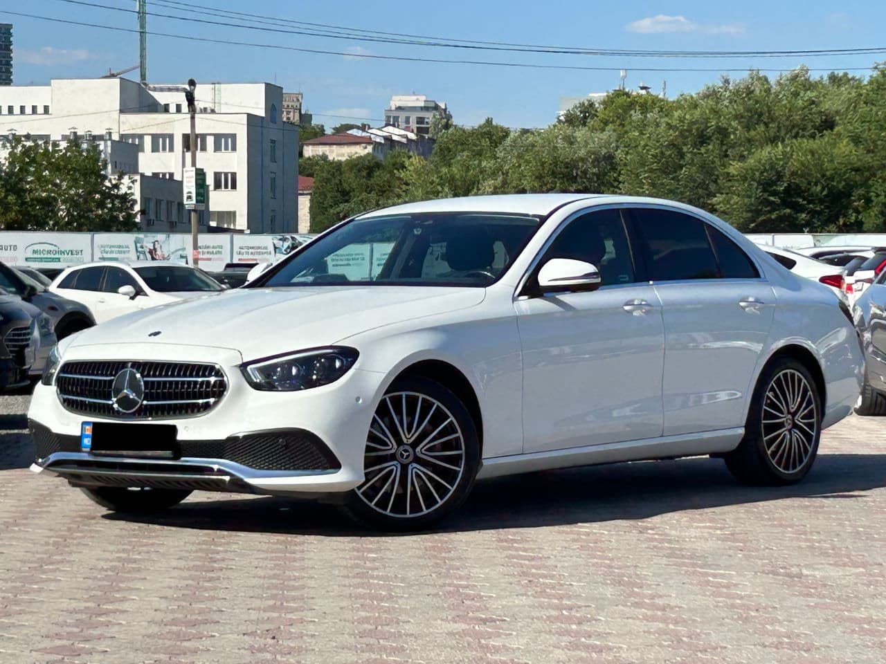 Mercedes E 220