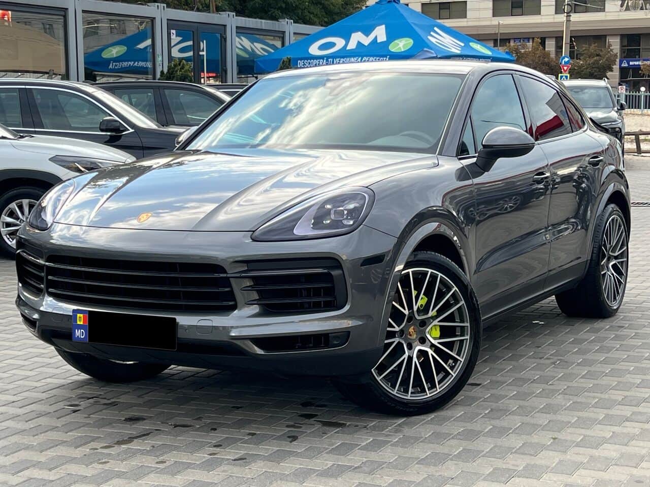 2021 Porsche Cayenne E-Hybrid Coupe