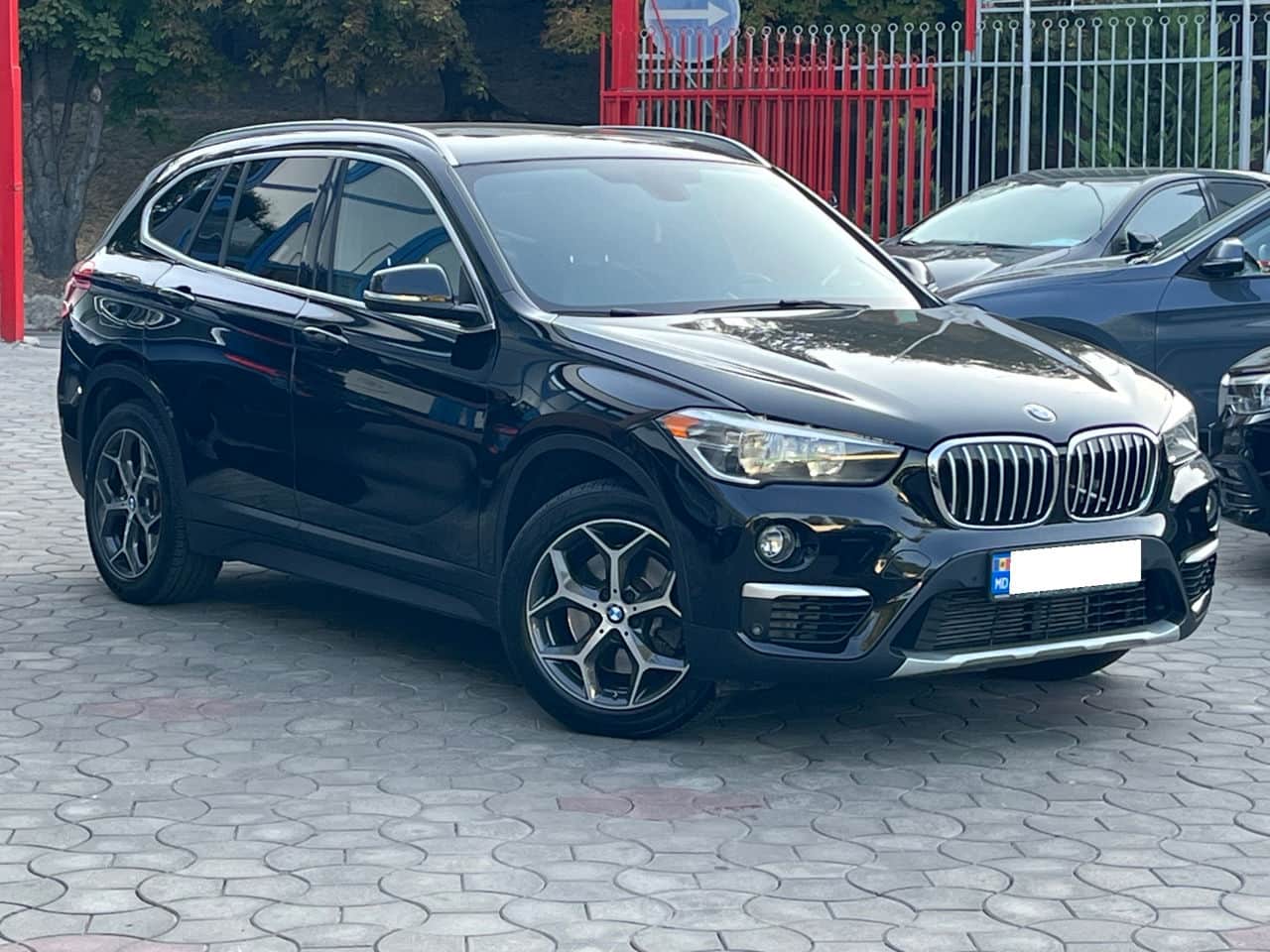 2018 BMW X1 2.8i
