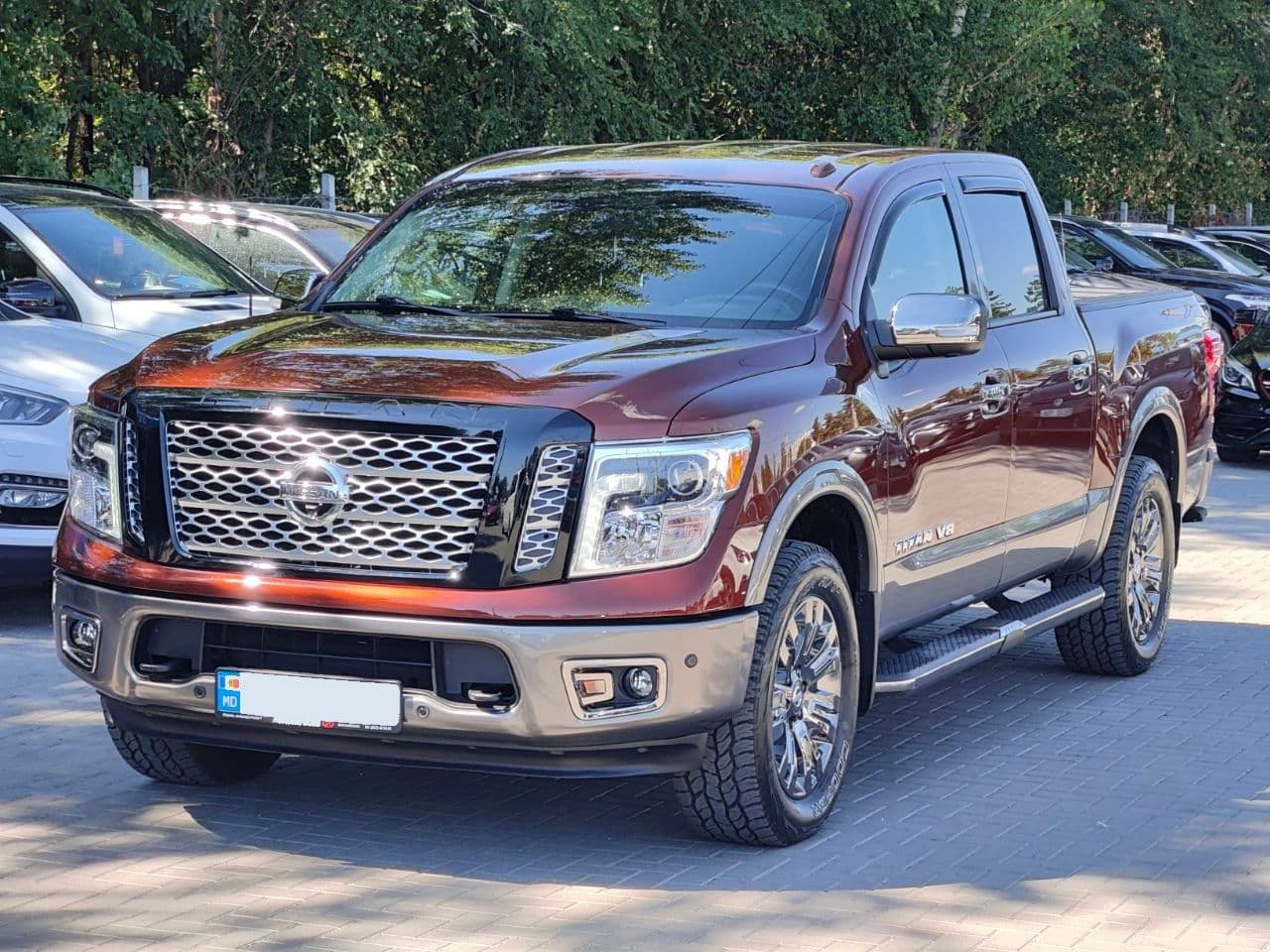 Nissan Titan