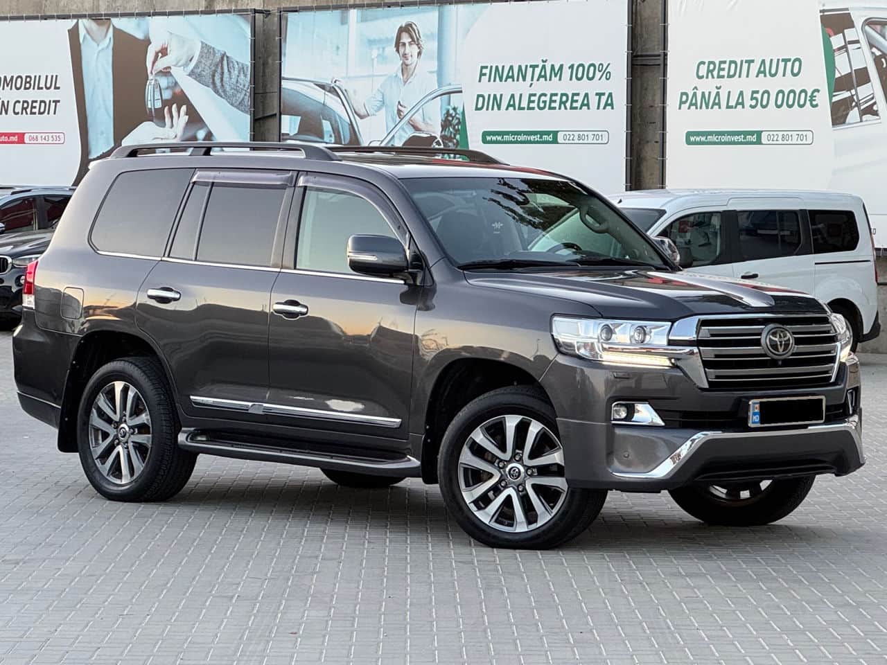 2017 Toyota Land Cruiser