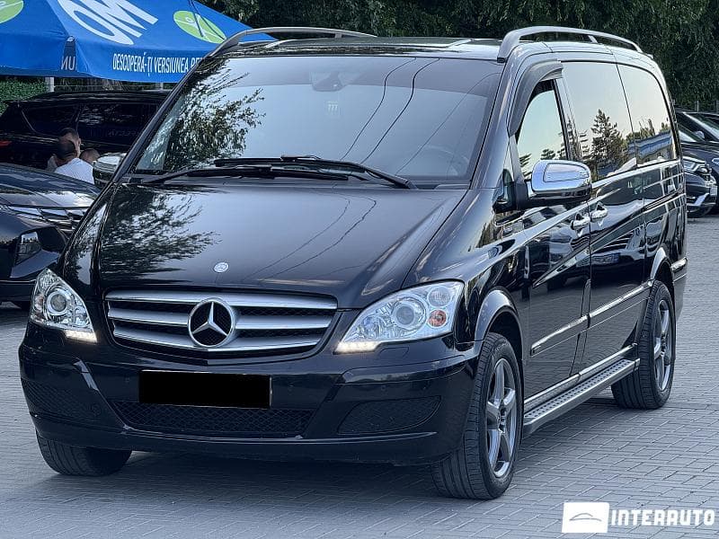 Mercedes Viano