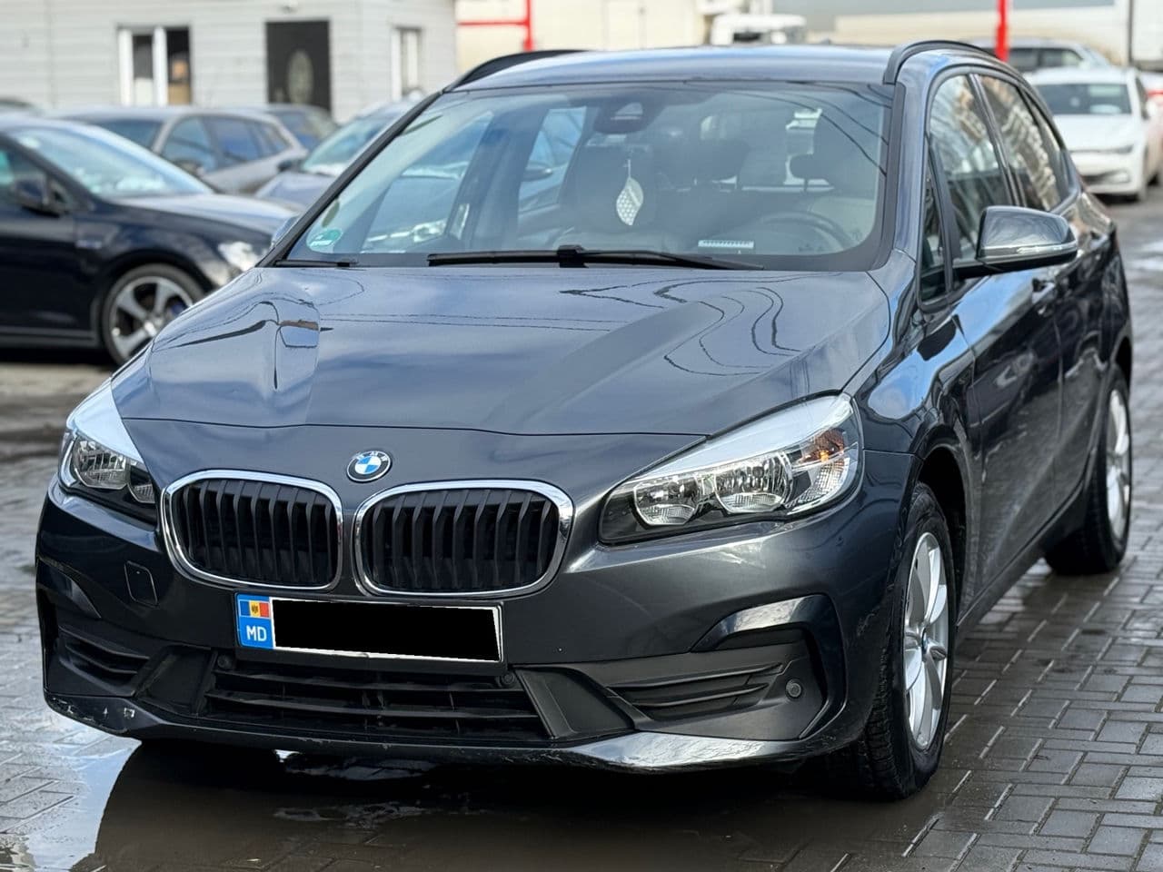 BMW 216d