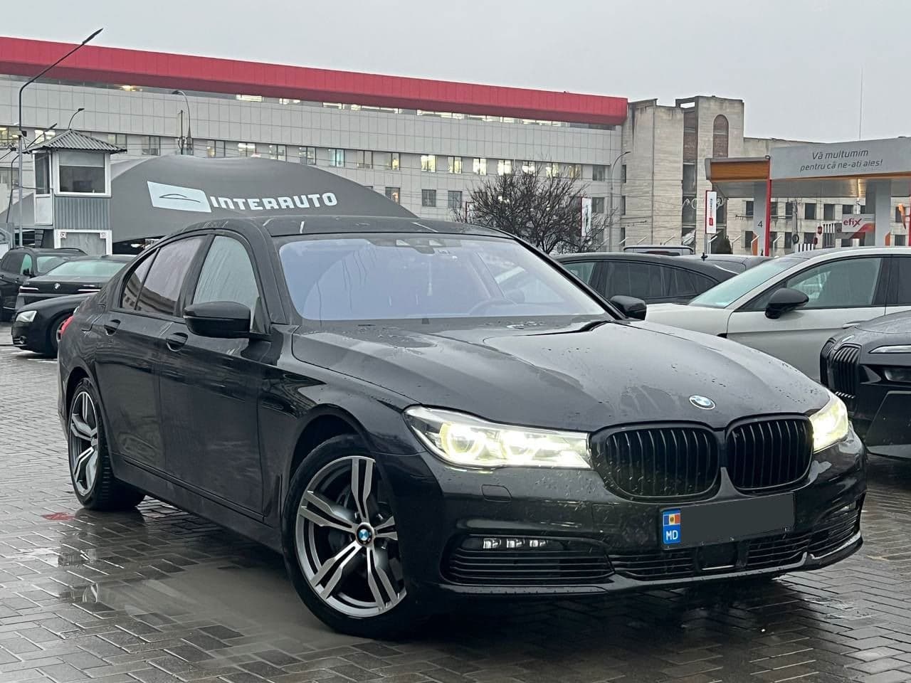 BMW 730