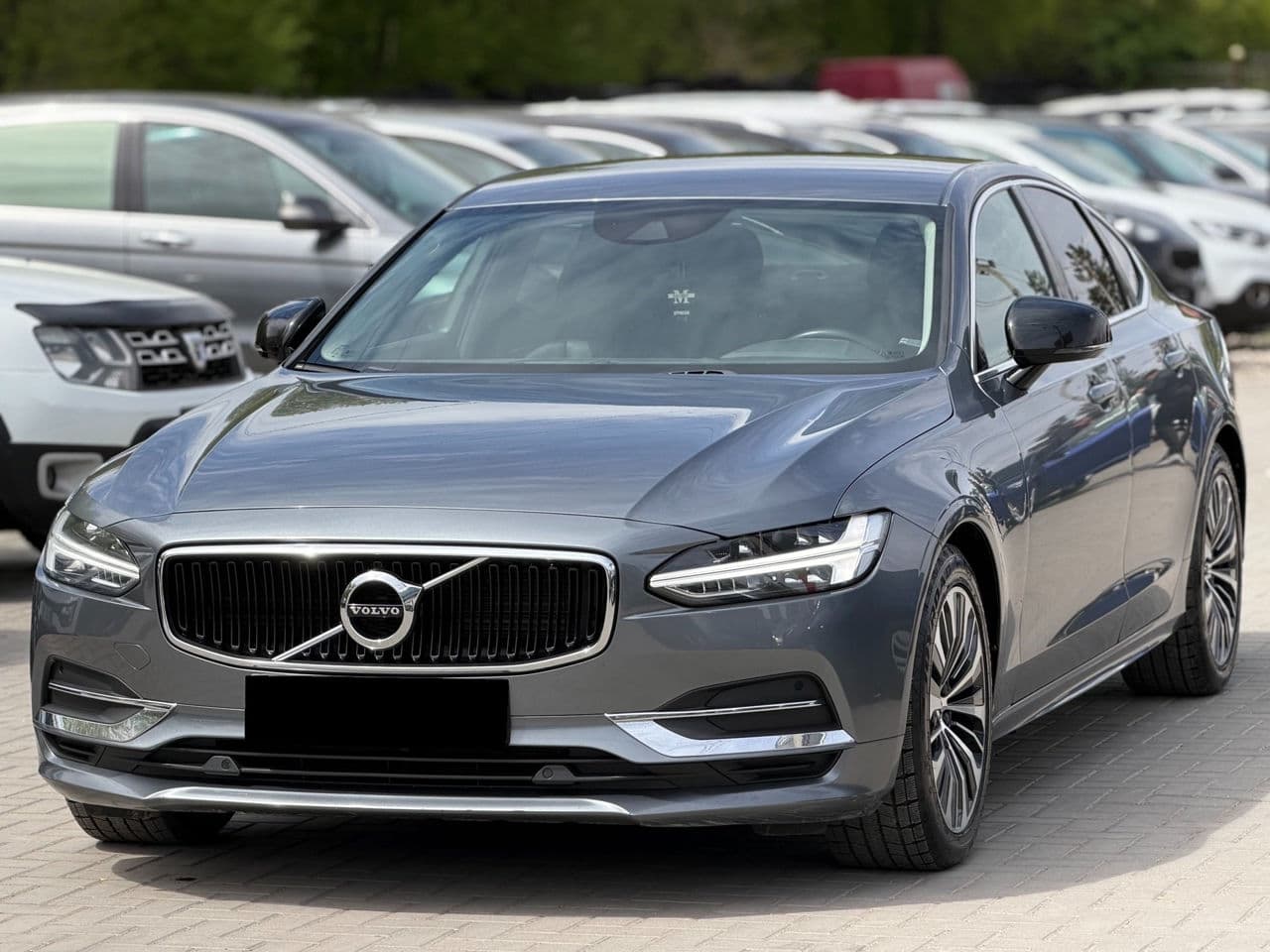 Volvo S 90