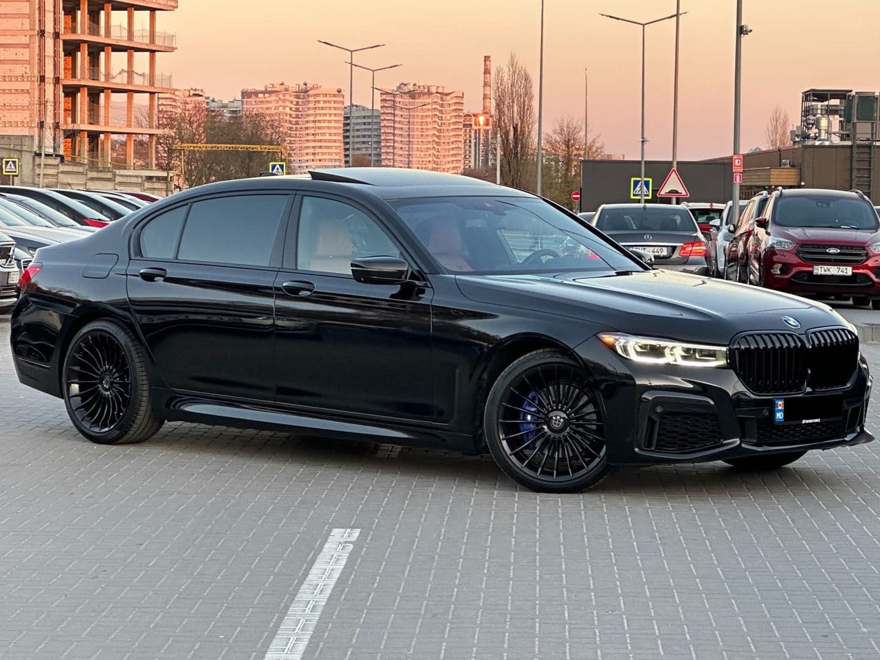 BMW 740