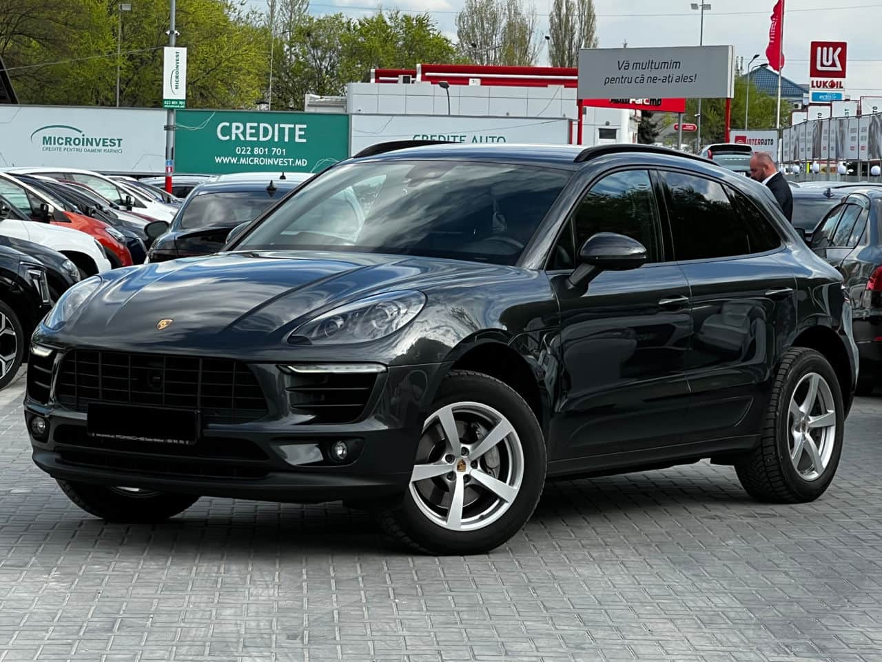 2017 Porsche Macan