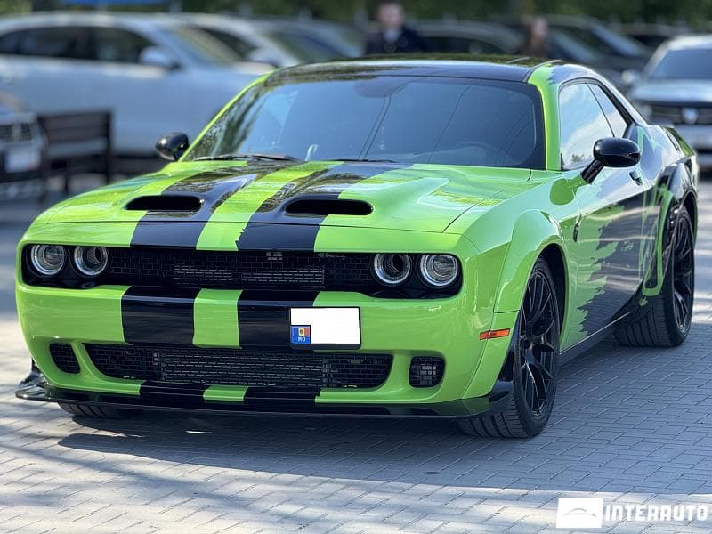 Dodge Challenger